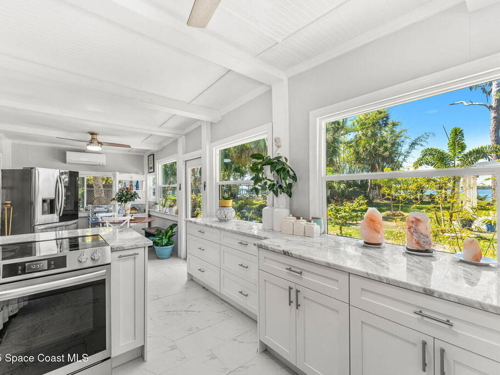 3835 S Tropical Trail, Merritt Island, FL 32952