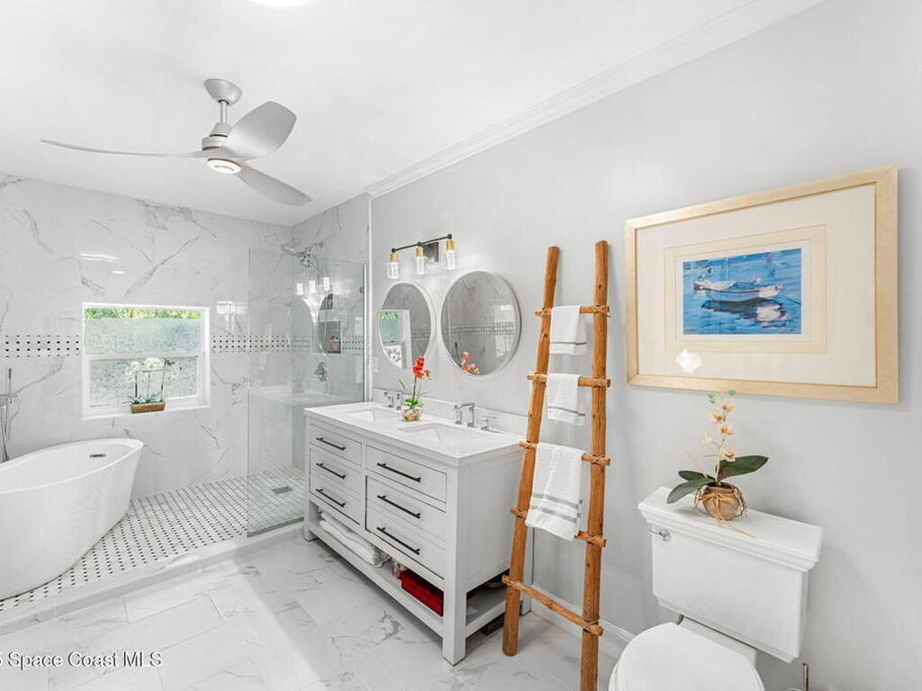 3835 S Tropical Trail, Merritt Island, FL 32952