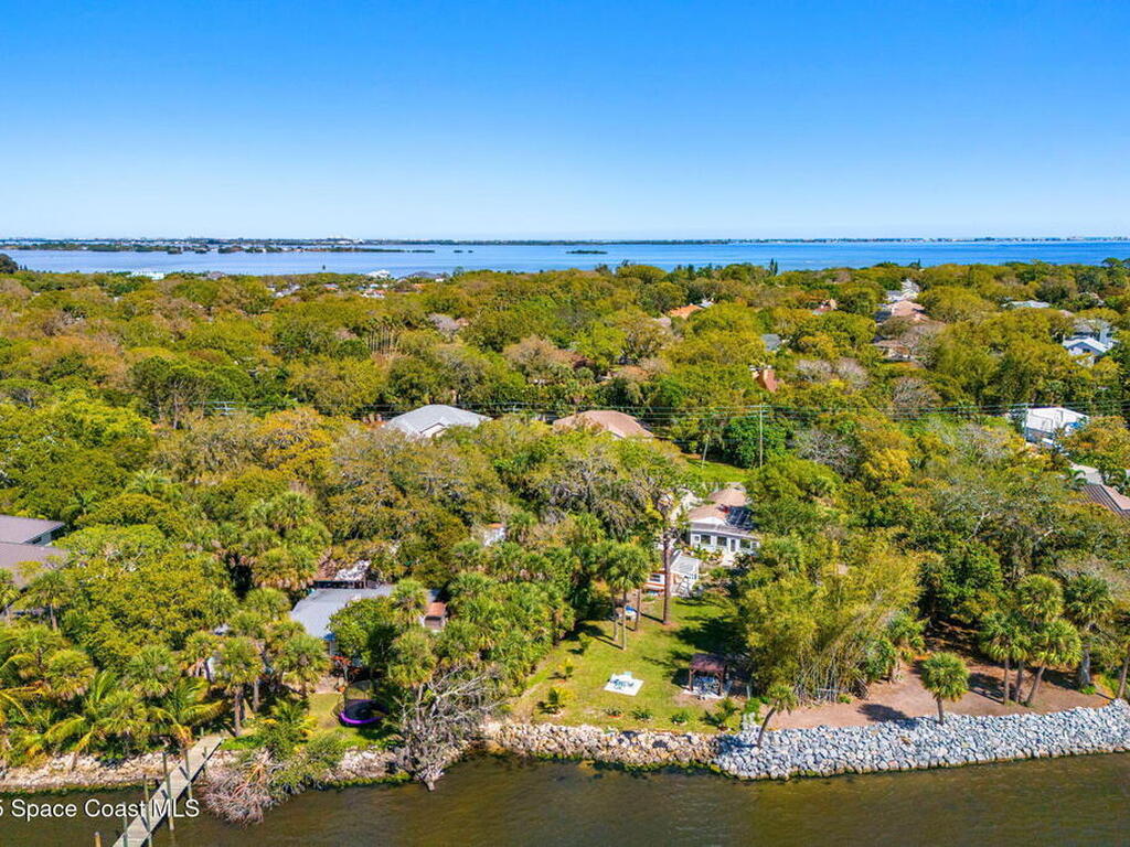3835 S Tropical Trail, Merritt Island, FL 32952