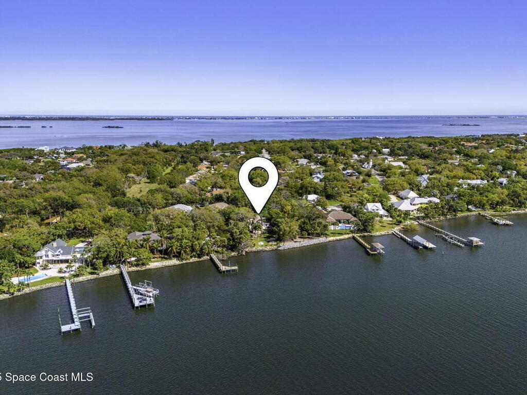 3835 S Tropical Trail, Merritt Island, FL 32952