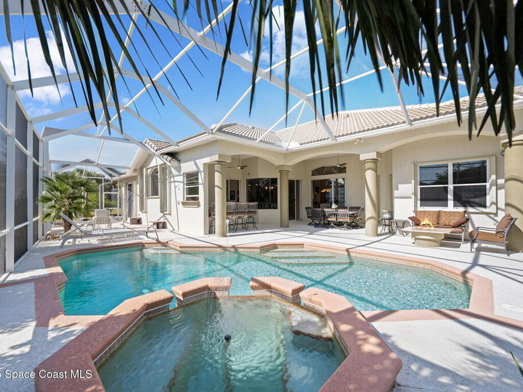 1387 Dorset Place, Melbourne, FL 32940