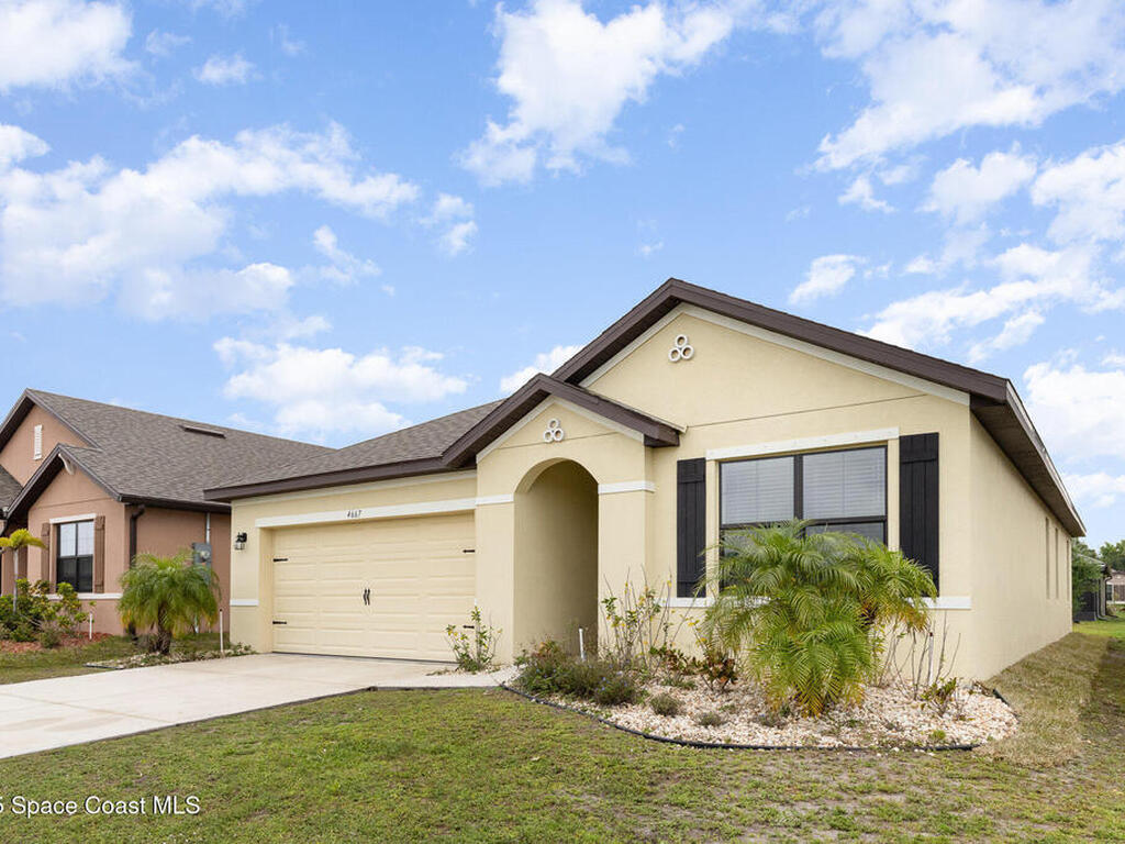 4667 Magenta Isles Drive, Melbourne, FL 32904