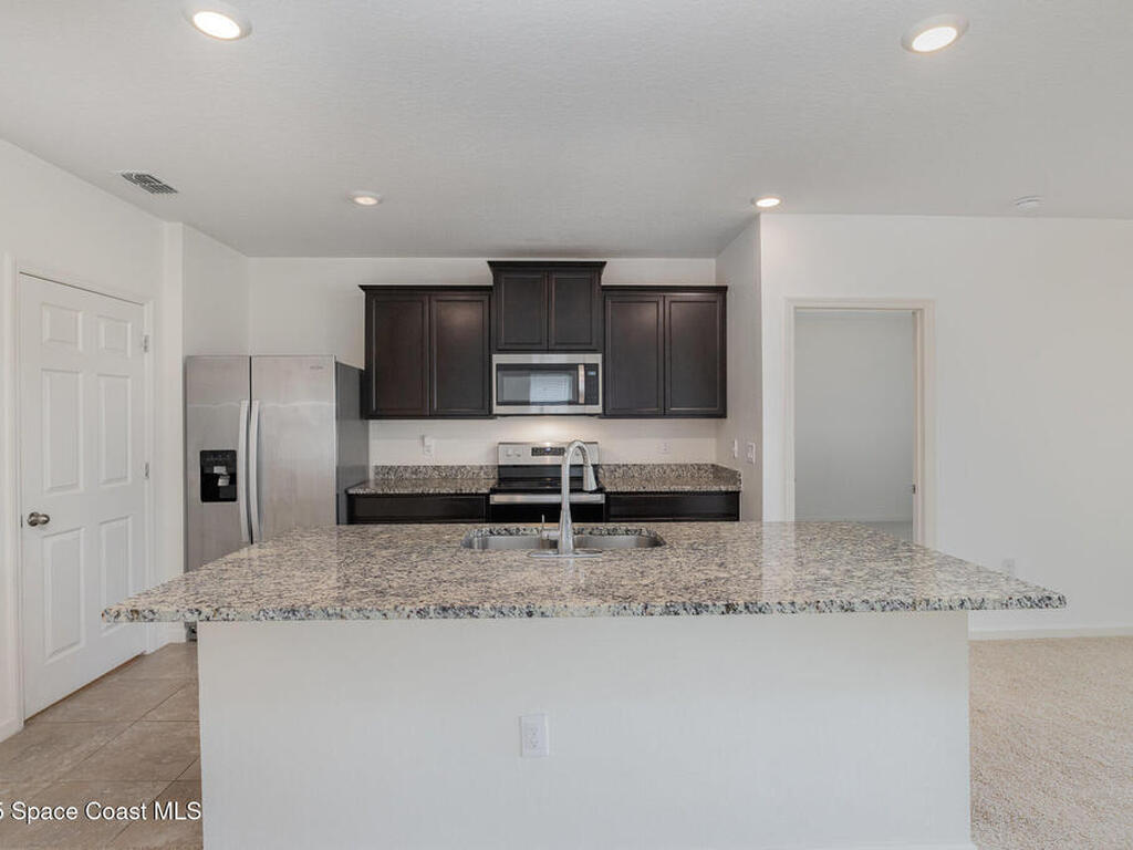 4667 Magenta Isles Drive, Melbourne, FL 32904