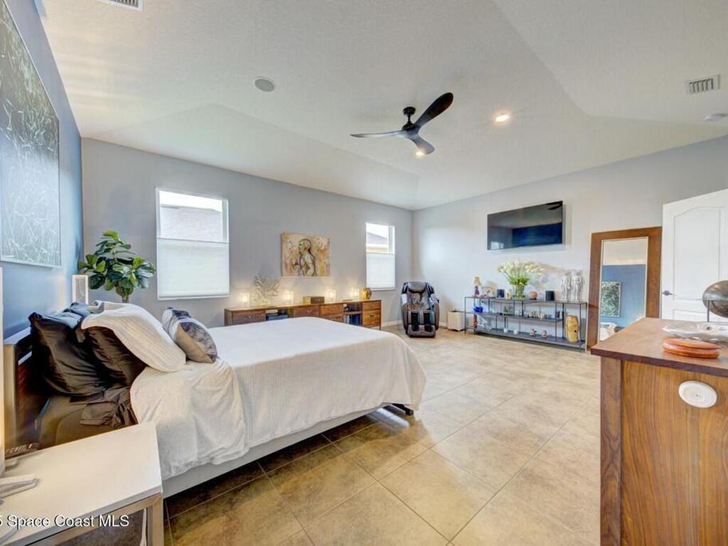 3758 Hollisten Circle, Melbourne, FL 32940