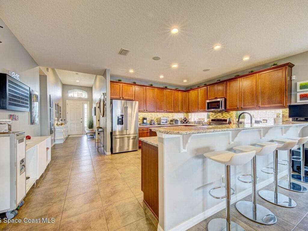 3758 Hollisten Circle, Melbourne, FL 32940