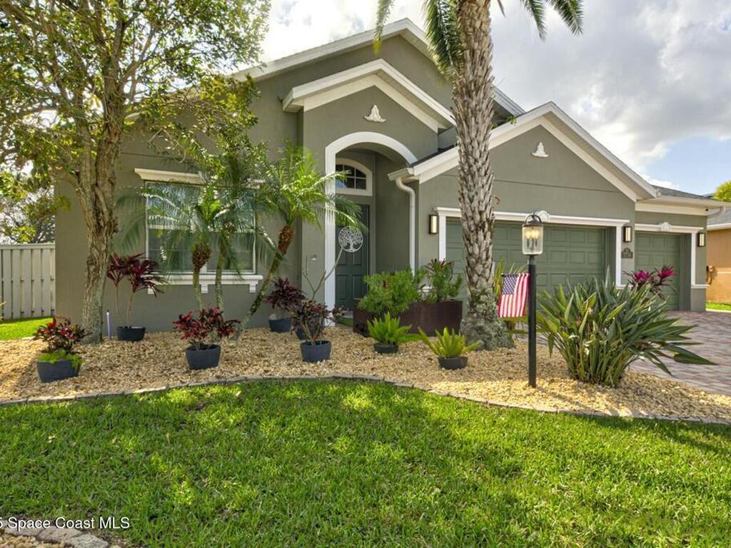 3758 Hollisten Circle, Melbourne, FL 32940