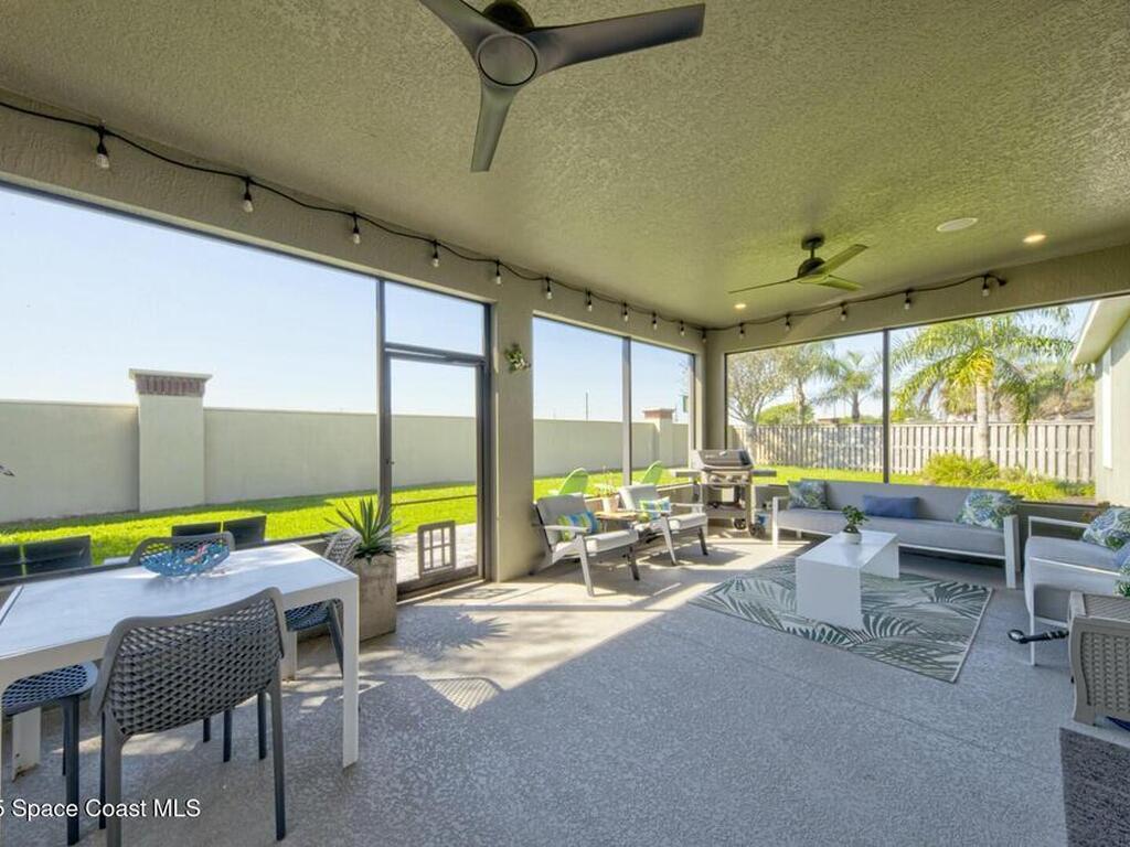 3758 Hollisten Circle, Melbourne, FL 32940