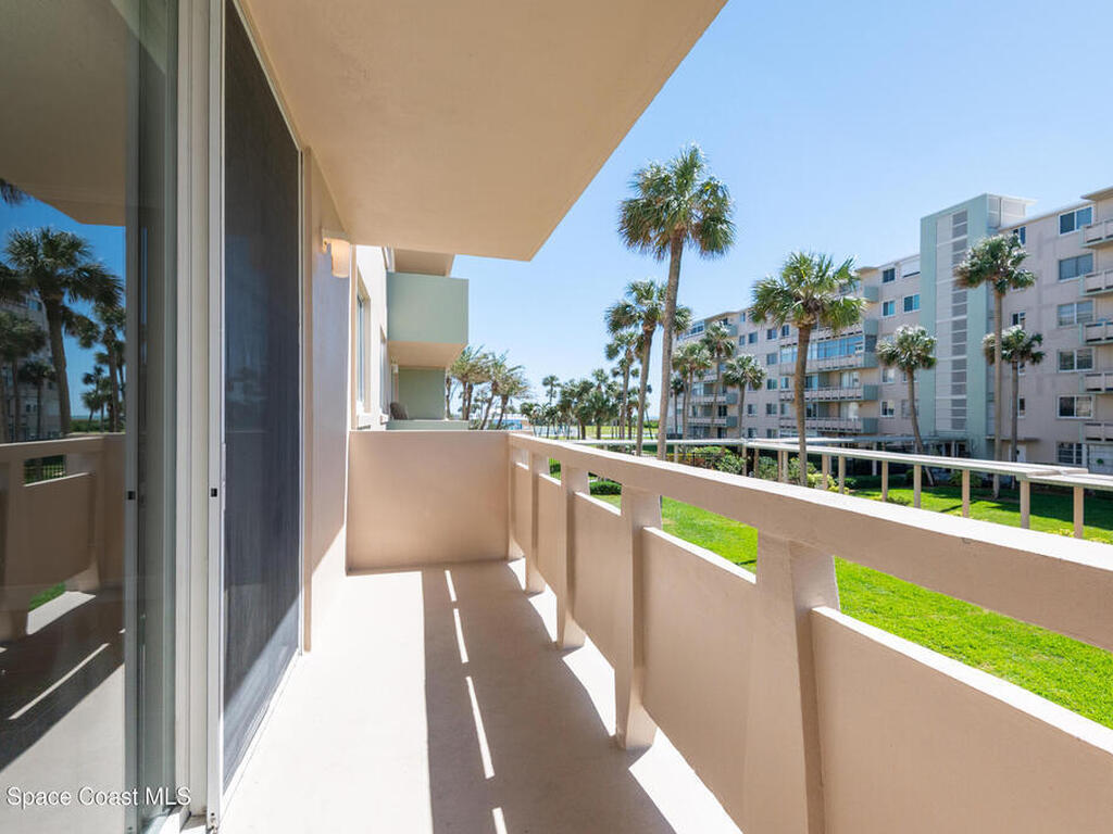 2020 N Atlantic Avenue, Cocoa Beach, FL 32931