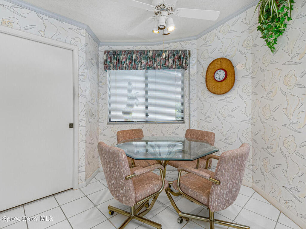1203 Parkside Place, Indian Harbour Beach, FL 32937