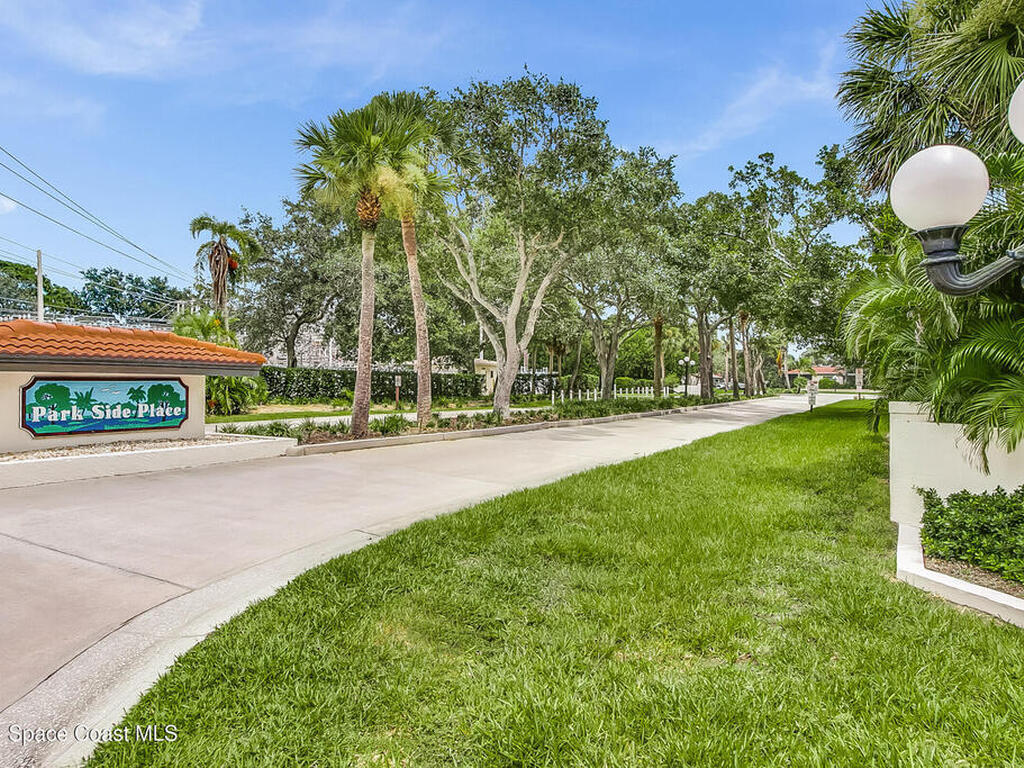 1203 Parkside Place, Indian Harbour Beach, FL 32937