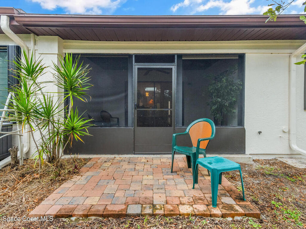 1203 Parkside Place, Indian Harbour Beach, FL 32937