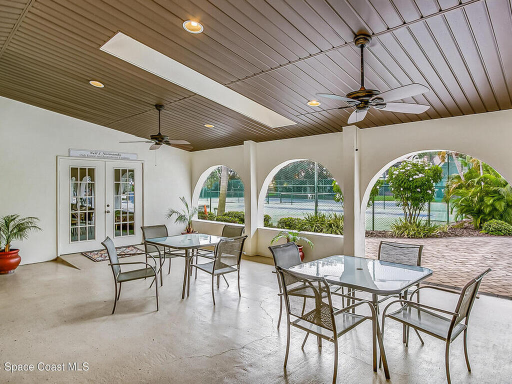 1203 Parkside Place, Indian Harbour Beach, FL 32937