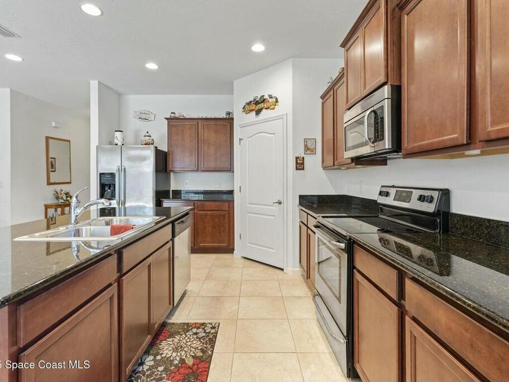 4015 Harvest Circle, Rockledge, FL 32955