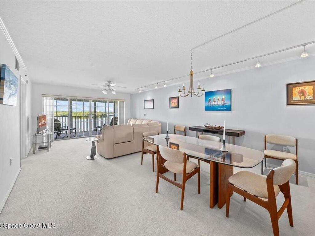 660 S Brevard Avenue, Cocoa Beach, FL 32931