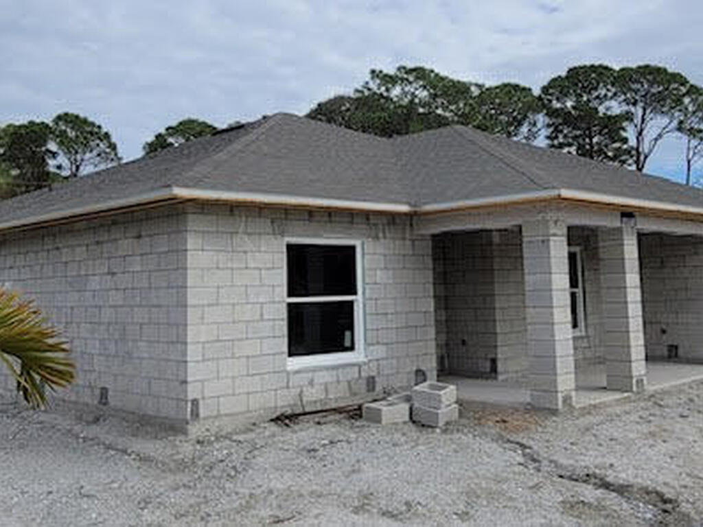 537 Plumbago Road, Palm Bay, FL 32907