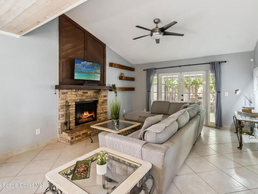 9939 Triple Crown Circle, Orlando, FL 32825