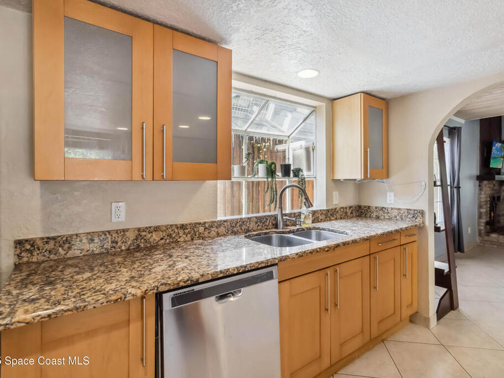 9939 Triple Crown Circle, Orlando, FL 32825