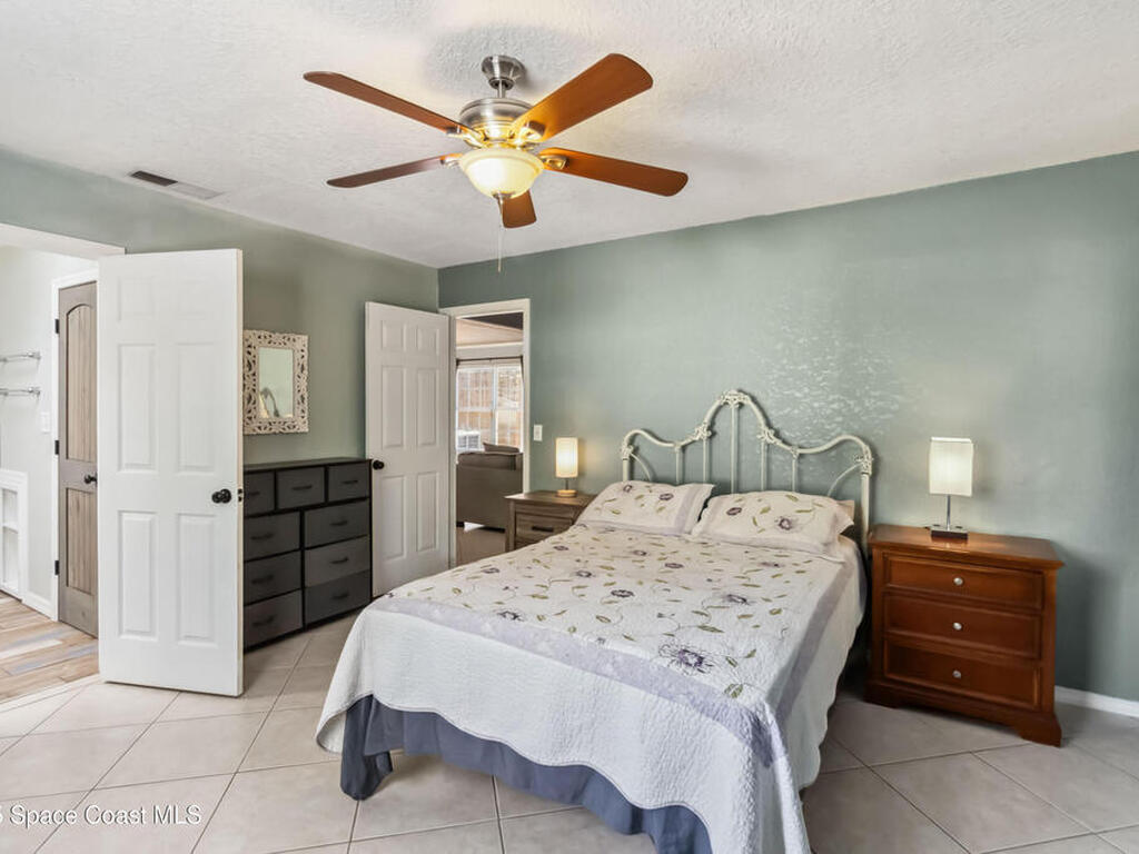 9939 Triple Crown Circle, Orlando, FL 32825