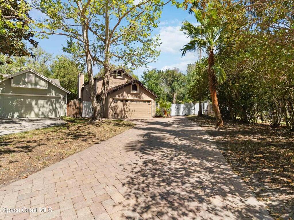 9939 Triple Crown Circle, Orlando, FL 32825