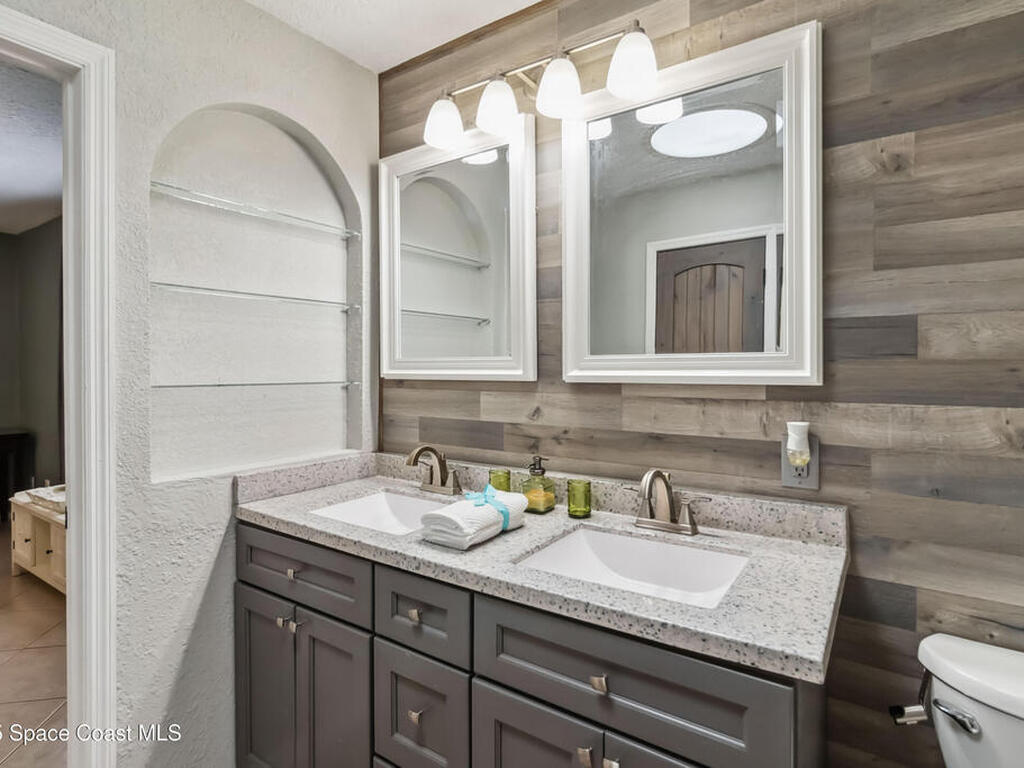 9939 Triple Crown Circle, Orlando, FL 32825