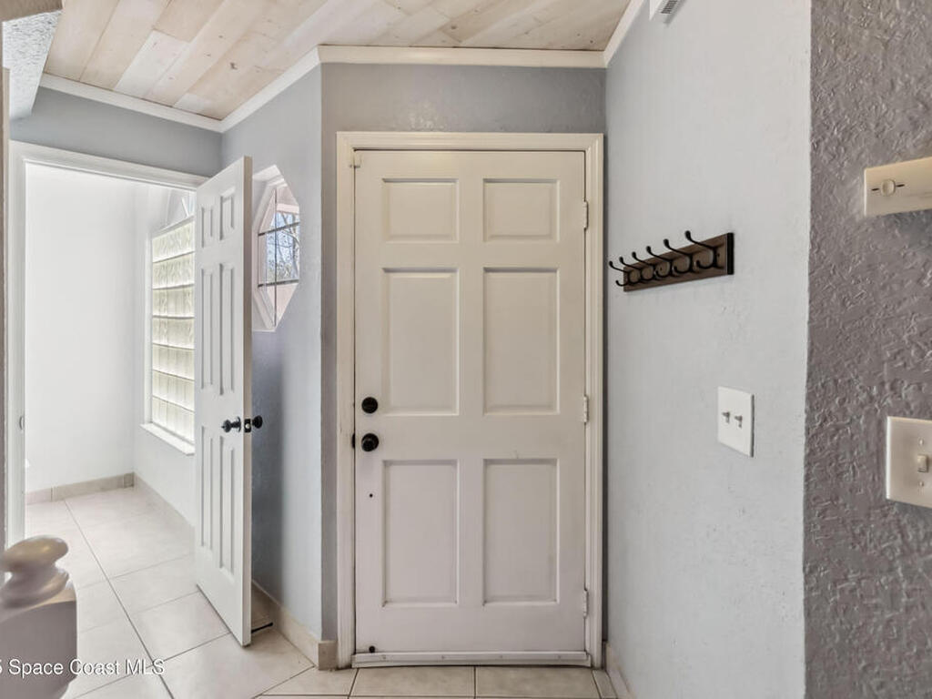 9939 Triple Crown Circle, Orlando, FL 32825