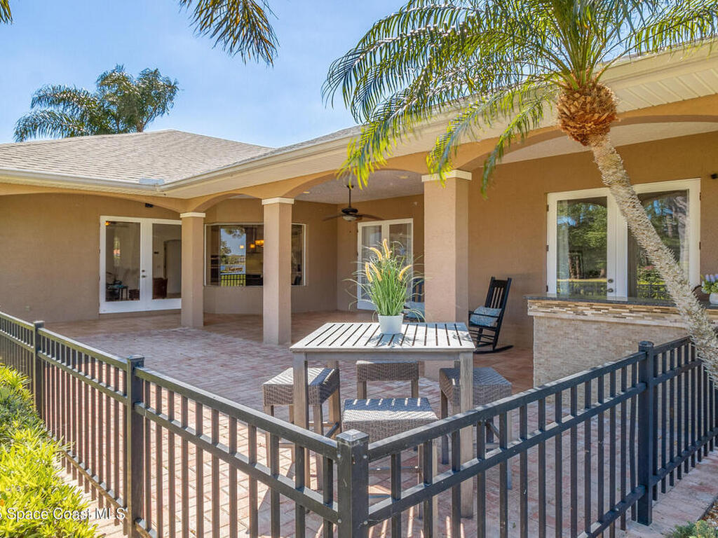3833 Peacock Drive, Melbourne, FL 32904