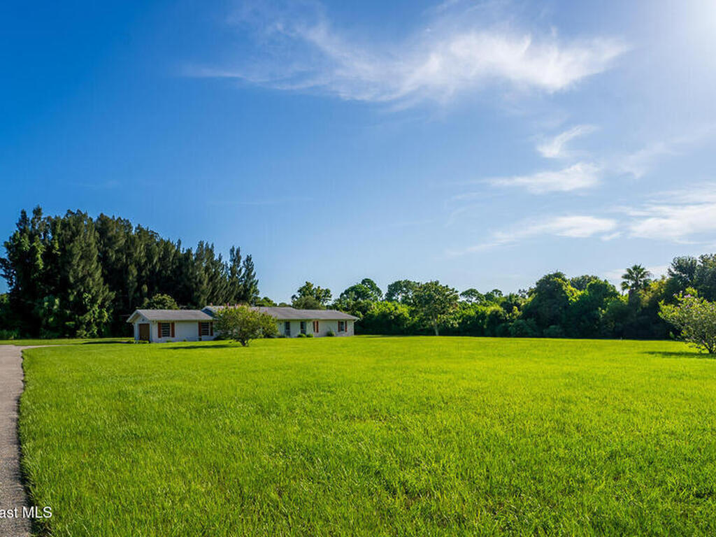 160 Grant Road, Merritt Island, FL 32953