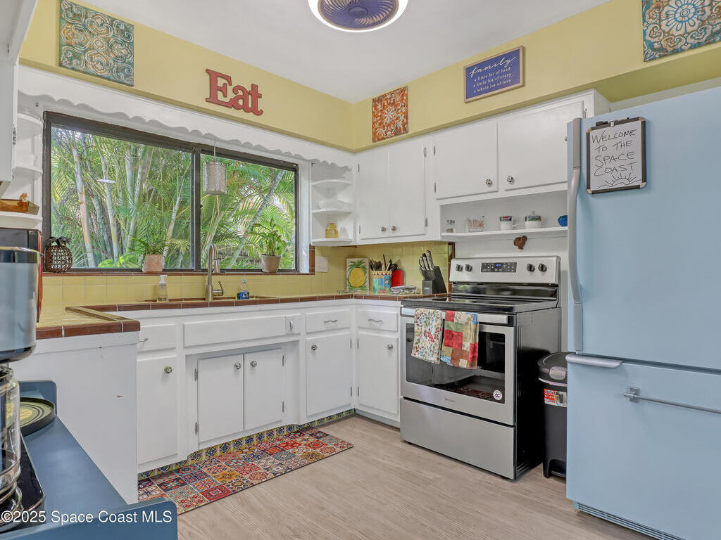 1365 Bay Shore Drive, Cocoa Beach, FL 32931