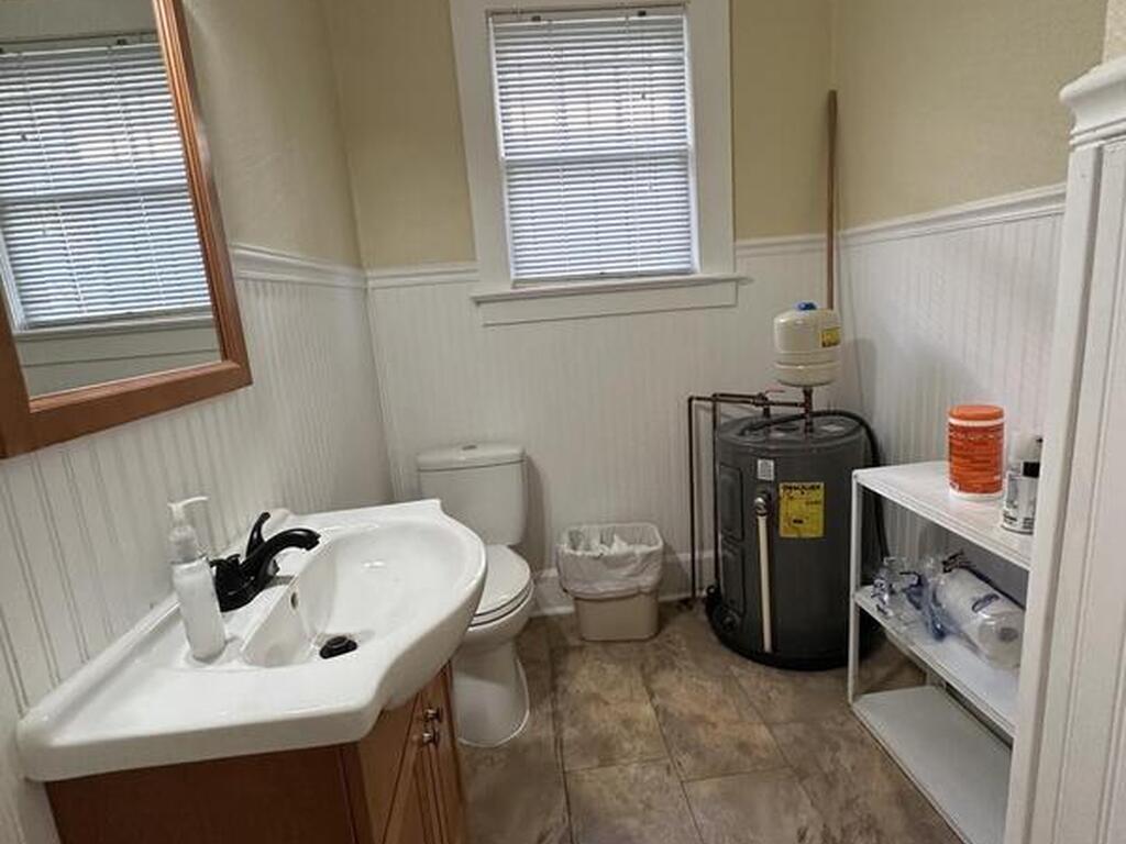 115 E New Haven Avenue, Melbourne, FL 32901