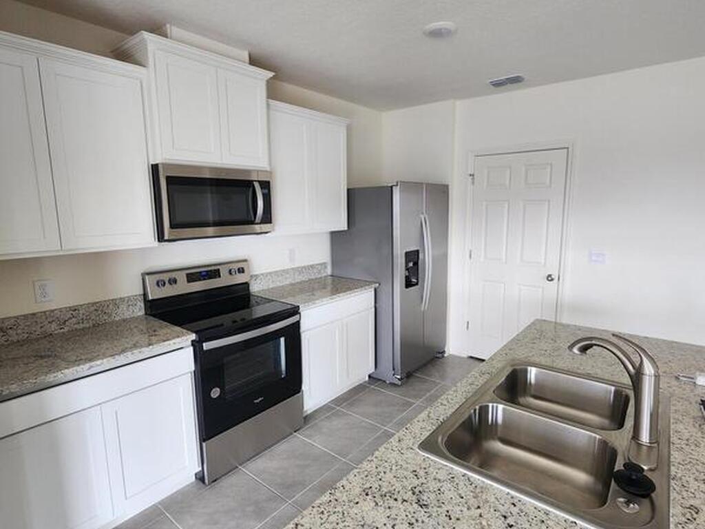 1242 Mcfarland Drive, West Melbourne, FL 32904