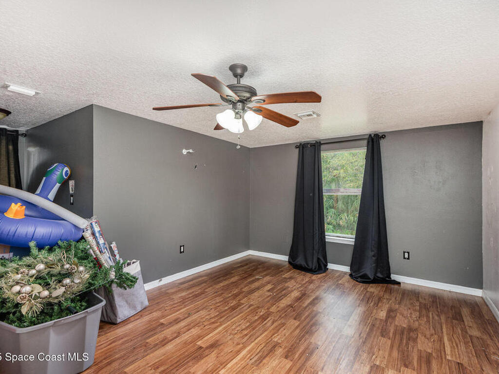 3530 Grantline Road, Mims, FL 32754