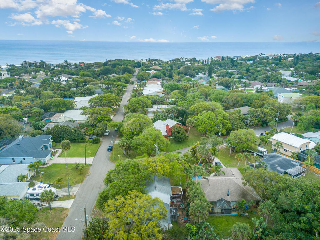 127 Delvalle Street, Melbourne Beach, FL 32951