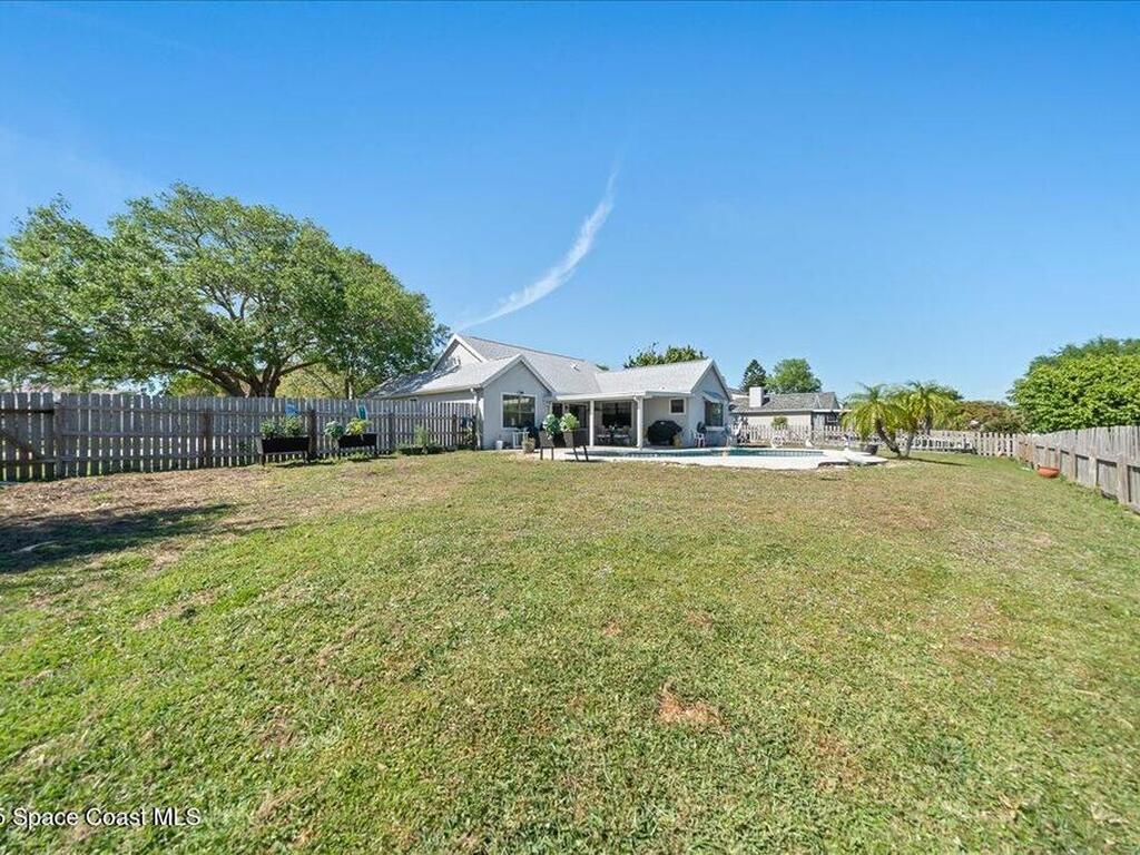 3935 Bristol Court, Melbourne, FL 32904