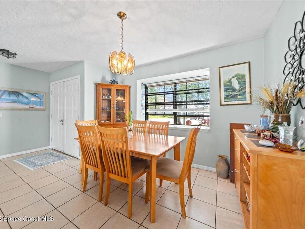 3935 Bristol Court, Melbourne, FL 32904