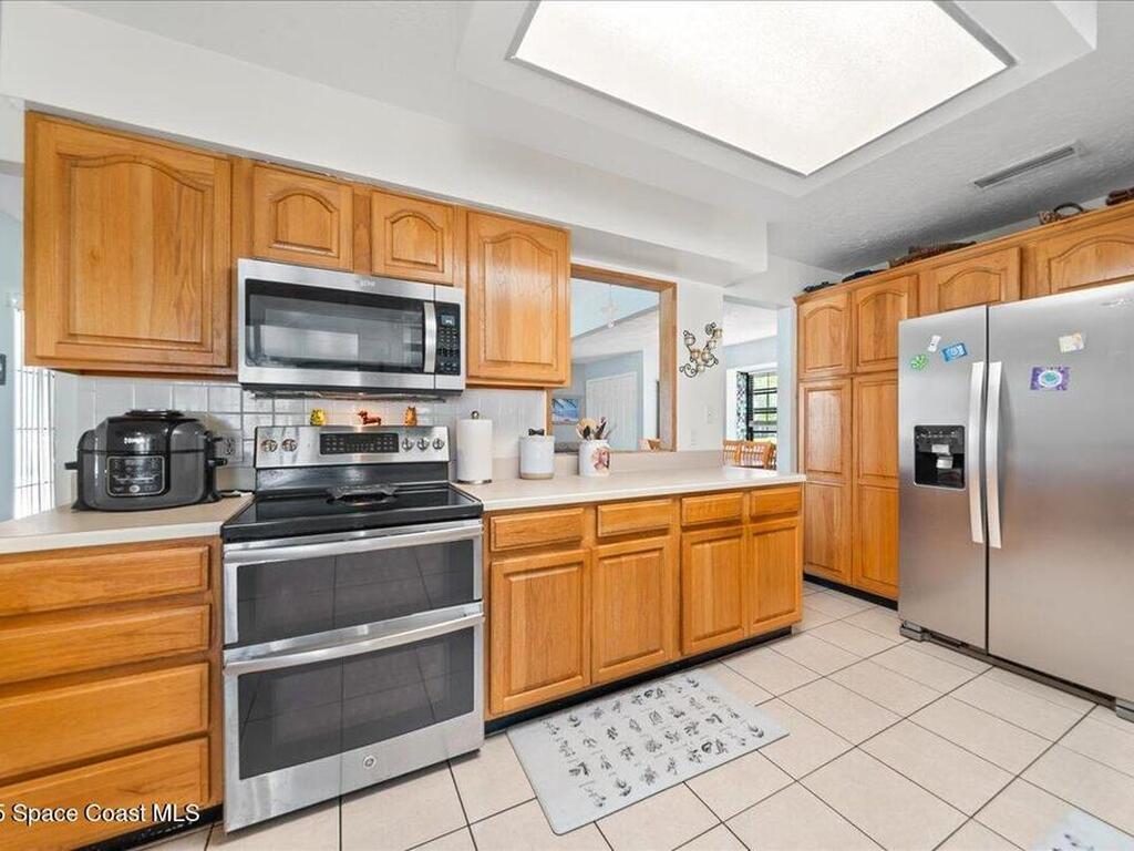 3935 Bristol Court, Melbourne, FL 32904