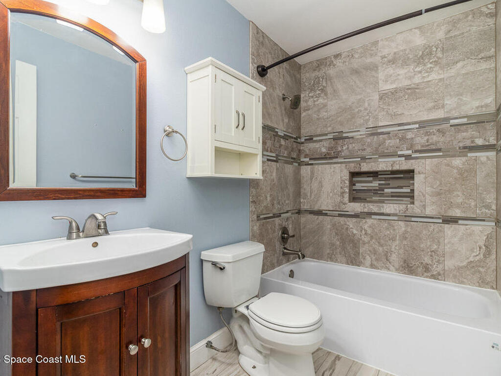 1725 N Merrimac Drive, Merritt Island, FL 32952