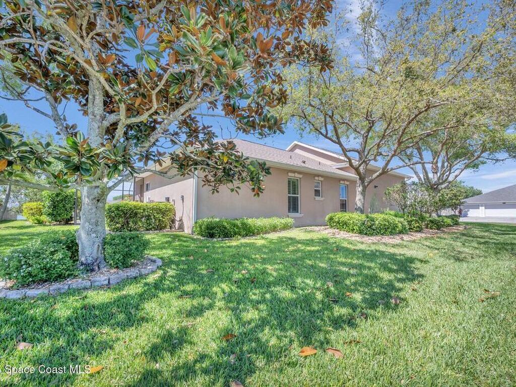 2242 Woodfield Circle, Melbourne, FL 32904