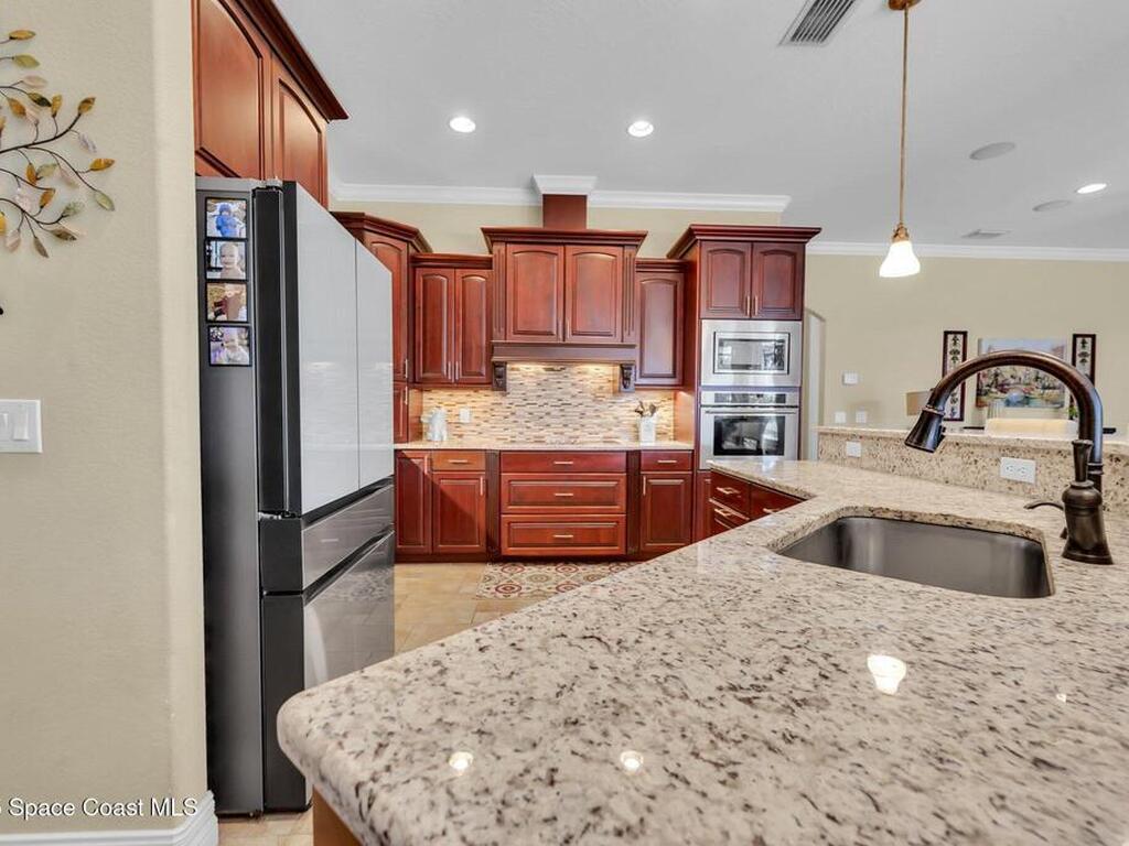 2242 Woodfield Circle, Melbourne, FL 32904