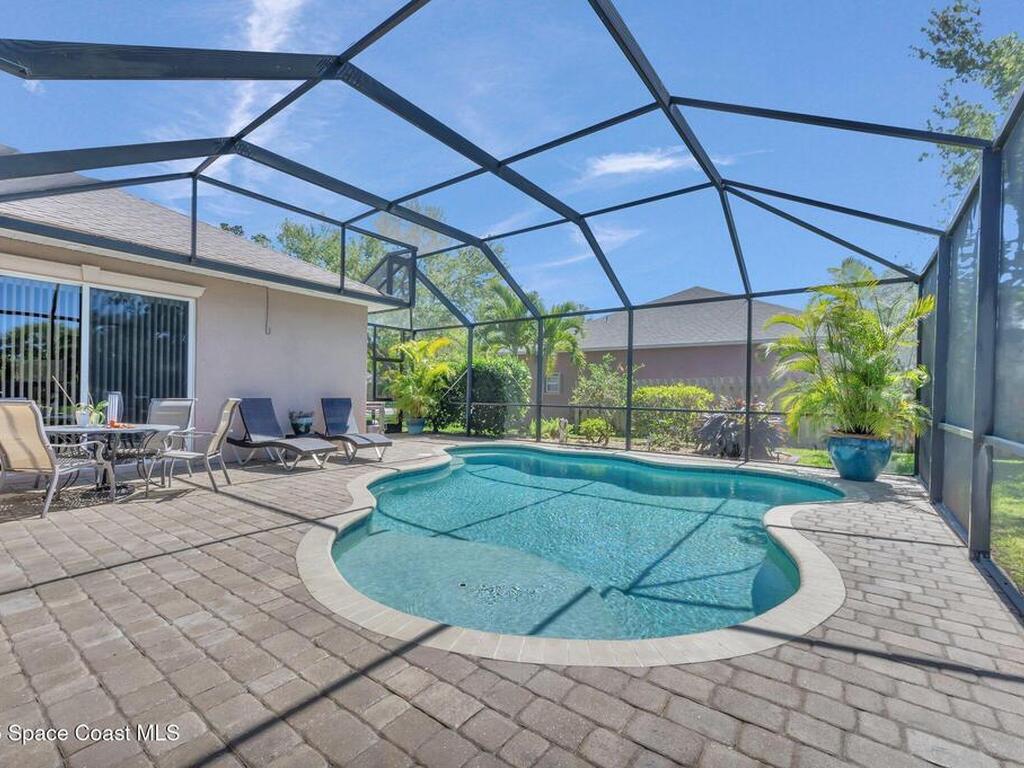 2242 Woodfield Circle, Melbourne, FL 32904