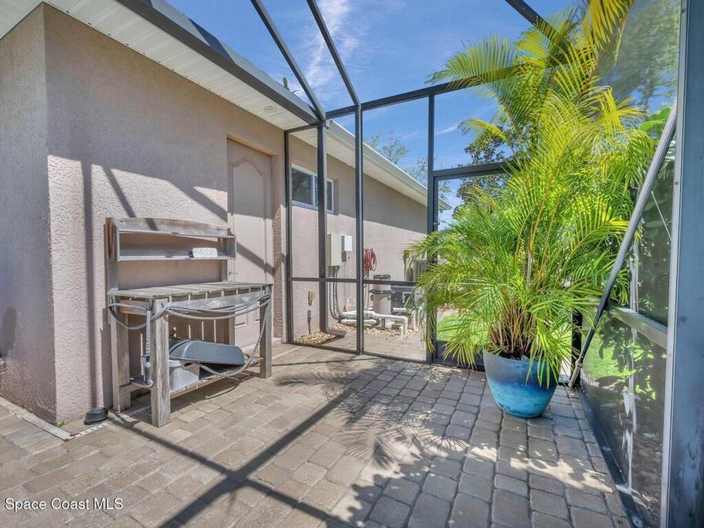 2242 Woodfield Circle, Melbourne, FL 32904