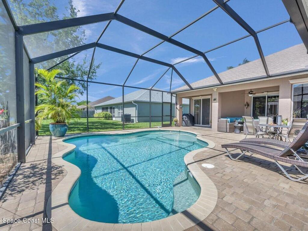 2242 Woodfield Circle, Melbourne, FL 32904