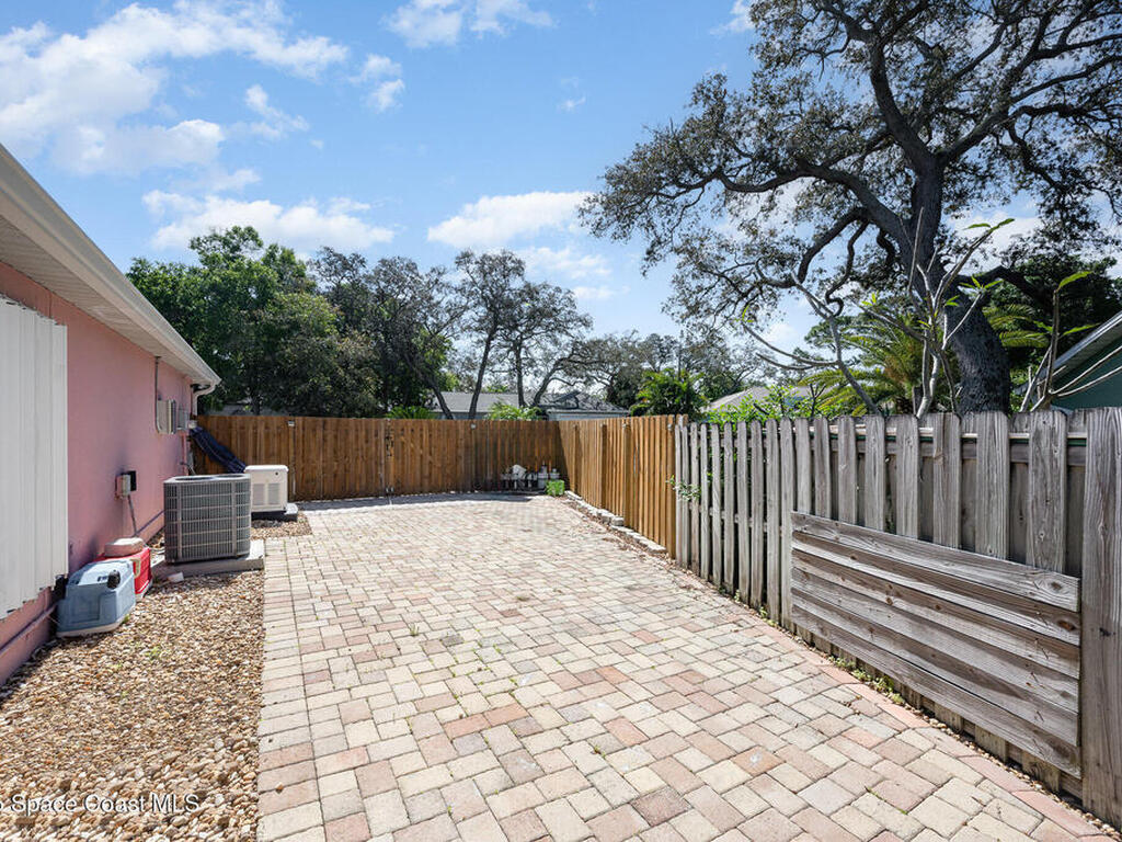 2340 Hickory Creek Road, Melbourne, FL 32935