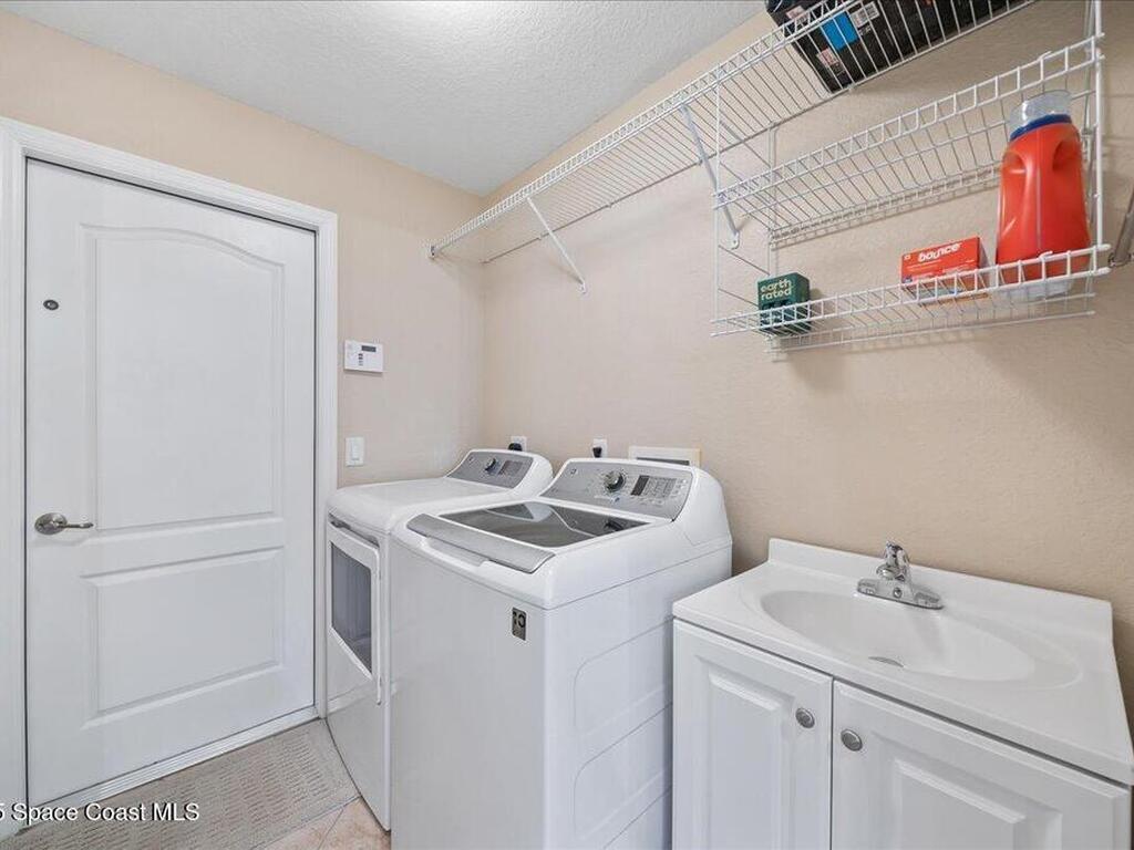 2005 Botanica Circle, Melbourne, FL 32904
