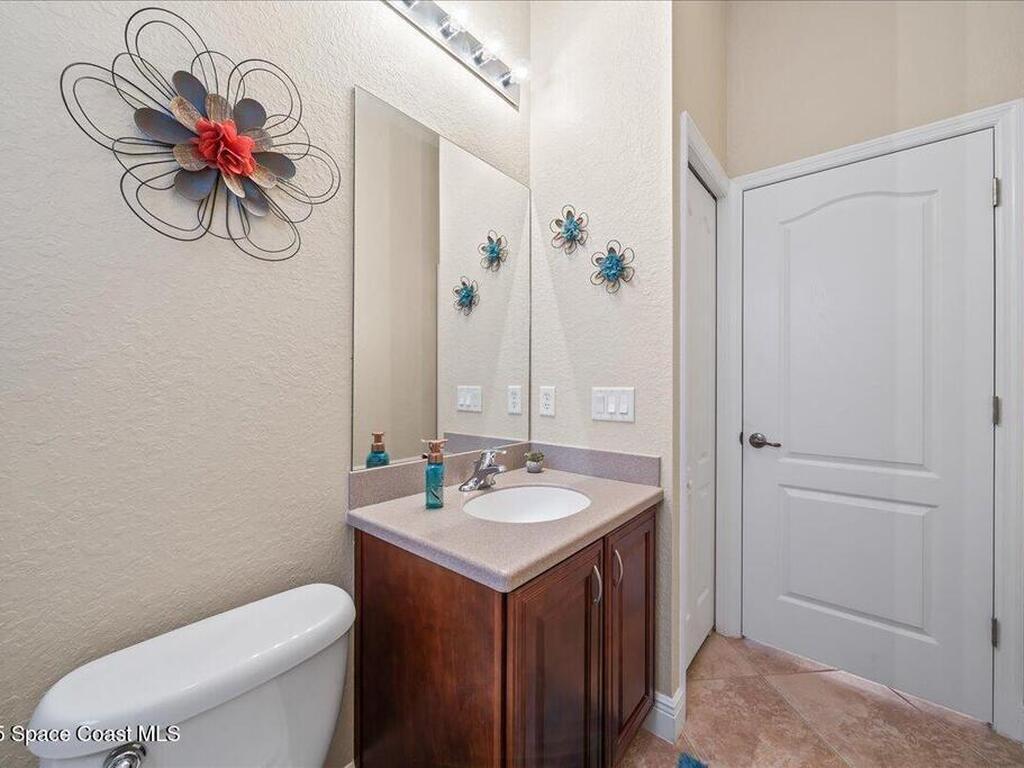 2005 Botanica Circle, Melbourne, FL 32904