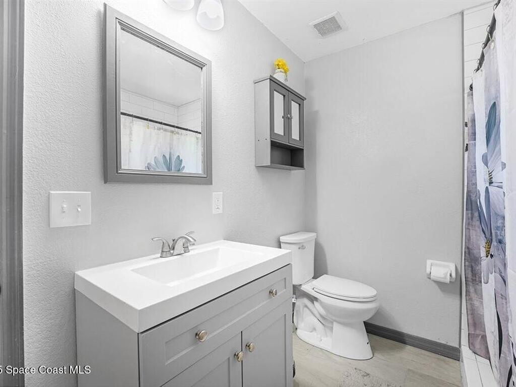 489 Seacrest Avenue, Merritt Island, FL 32952