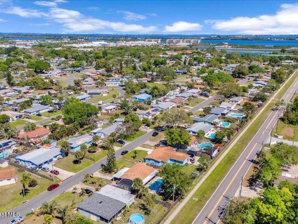 489 Seacrest Avenue, Merritt Island, FL 32952