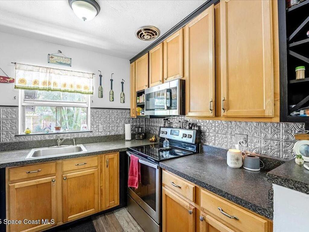 489 Seacrest Avenue, Merritt Island, FL 32952