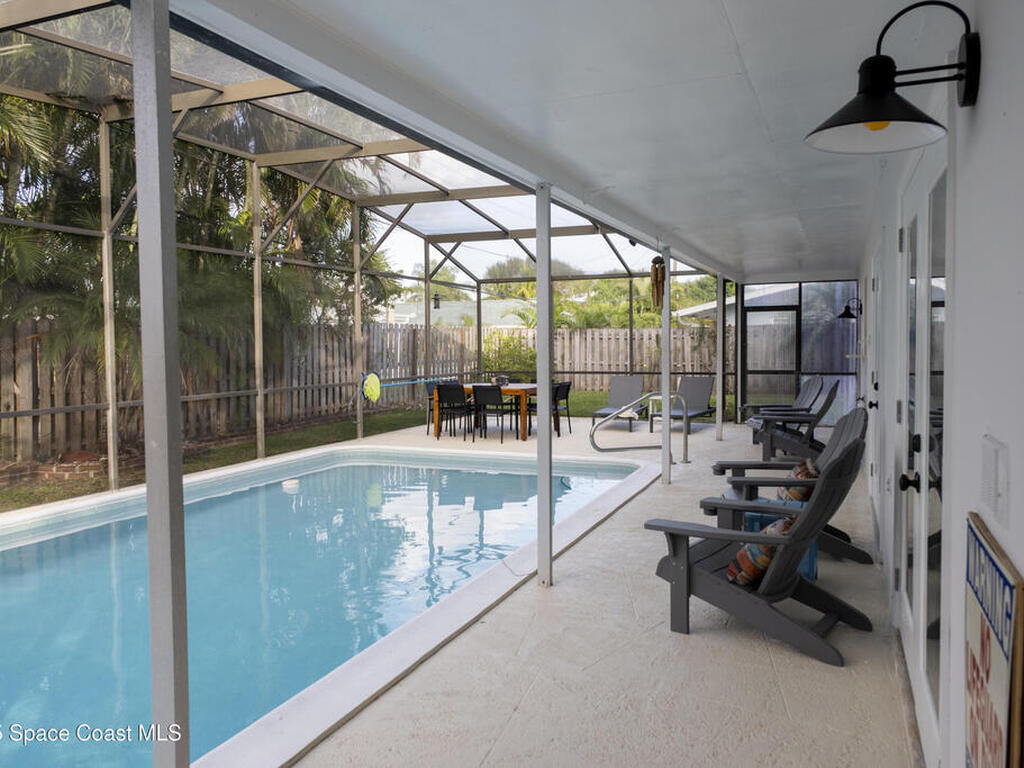 366 W Osceola Lane, Cocoa Beach, FL 32931