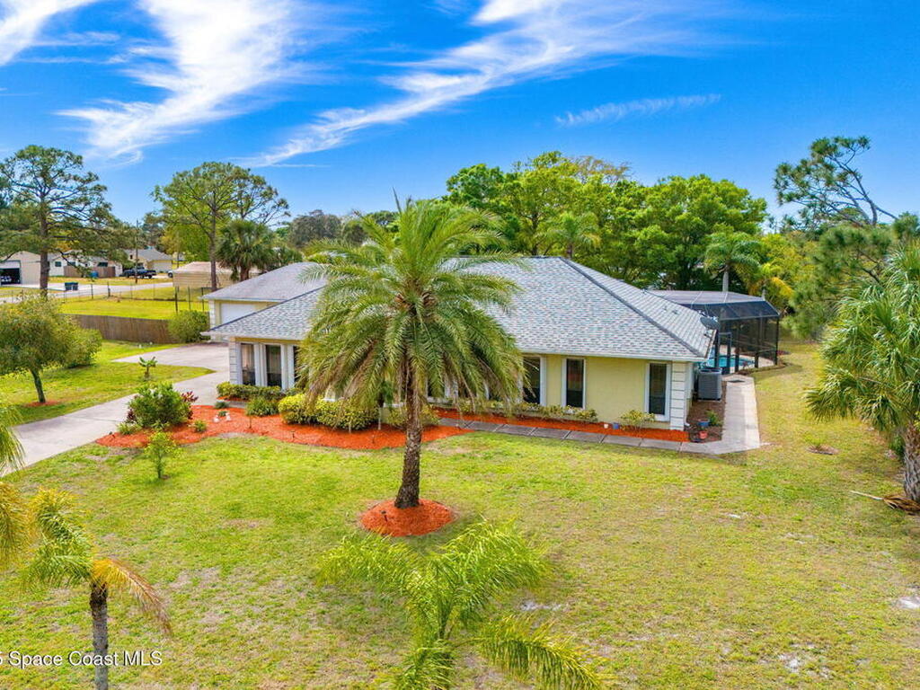 3605 Valkaria Road, Malabar, FL 32950
