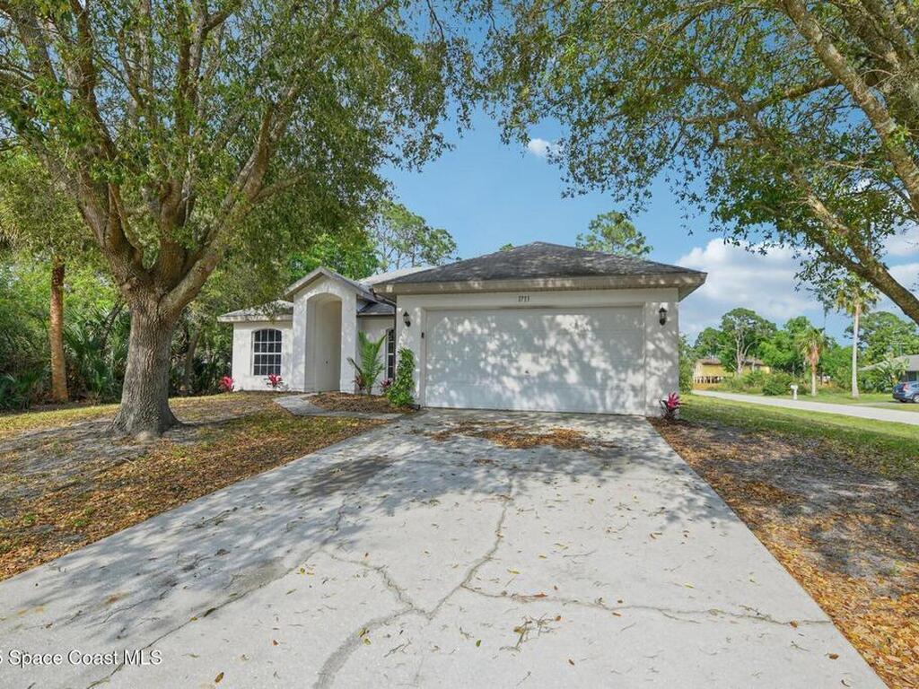 1713 Wapello Avenue, Palm Bay, FL 32909